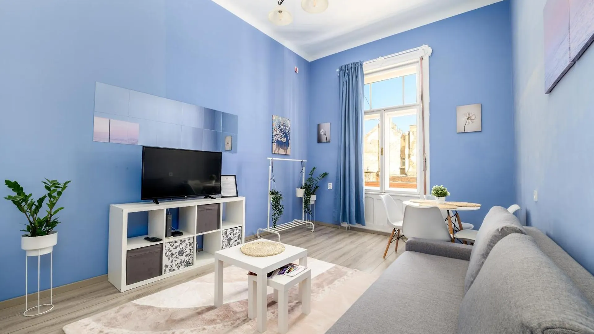 Golbarg Synagoge Apartment In Heart Of City Budapest 0*,