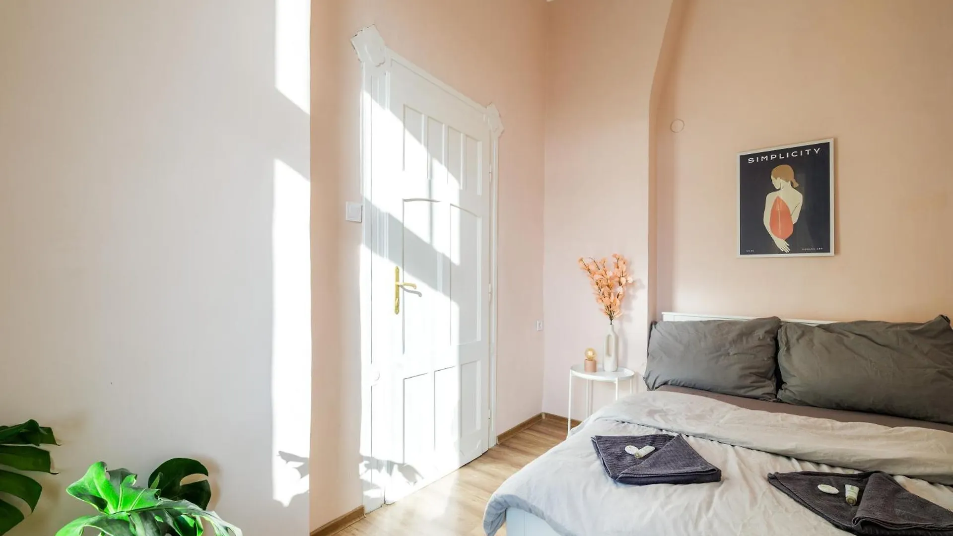 Golbarg Synagoge Apartment In Heart Of City Budapest