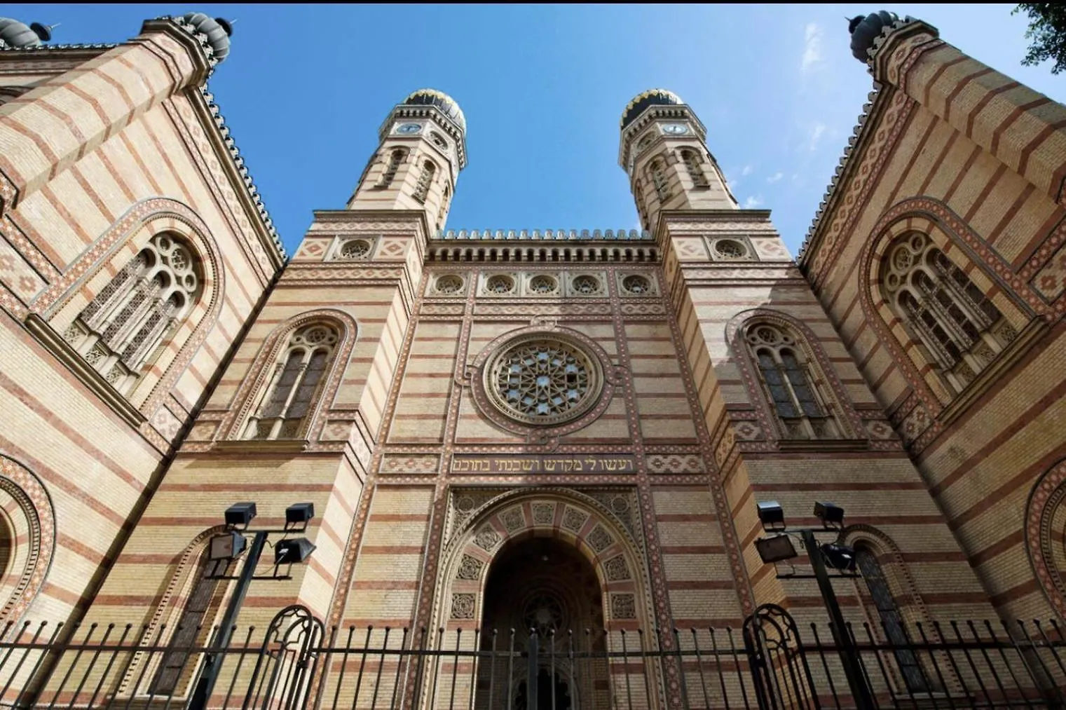 Golbarg Synagoge Apartment In Heart Of City Budapeşte